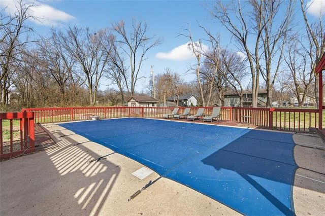 600 NE 114th Street, Kansas City, MO 64155