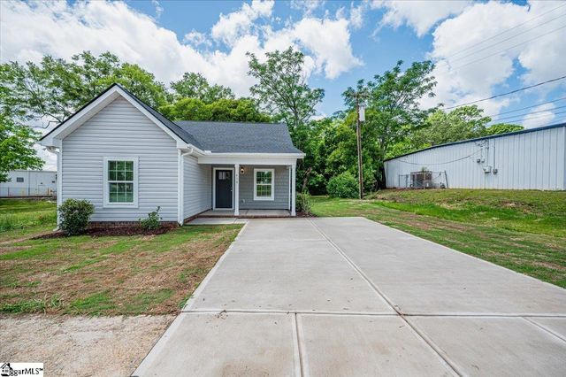 438 N Forest Street, Spartanburg, SC 29303