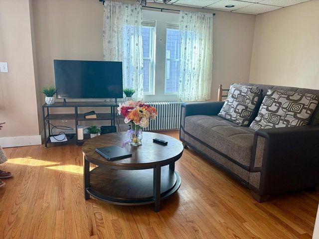 26 Kirtland St, Lynn, MA 01905