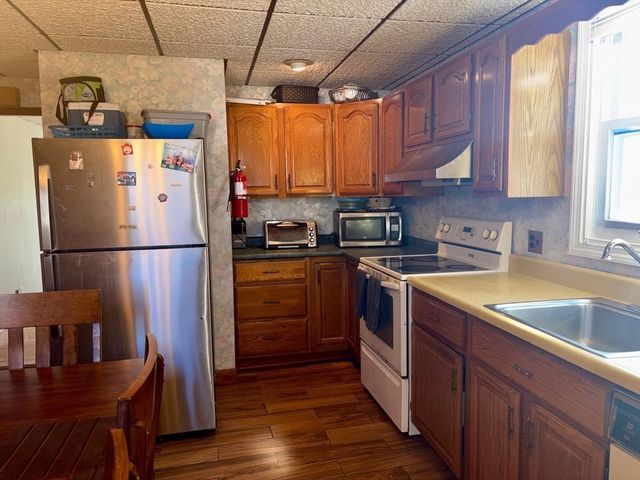 26 Kirtland St, Lynn, MA 01905