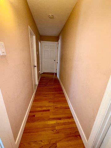 26 Kirtland St, Lynn, MA 01905