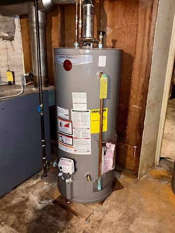 26 Kirtland St, Lynn, MA 01905