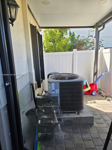 1166 SW 7th Avenue, Florida City, FL 33034