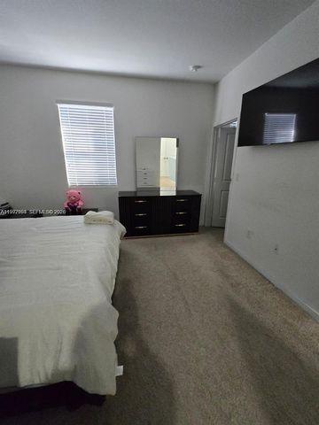 1166 SW 7th Avenue, Florida City, FL 33034