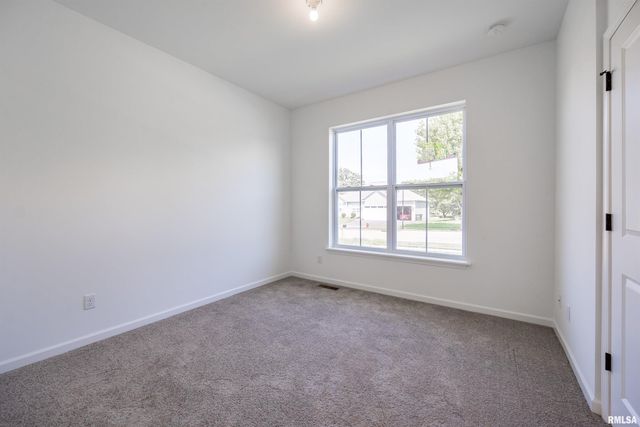 Lot 8 Faiths Way, Bettendorf, IA 52722