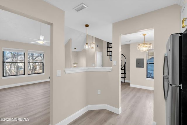 105 Larkspur Lane, Jackson, NJ 08527