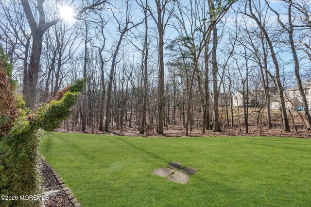 105 Larkspur Lane, Jackson, NJ 08527