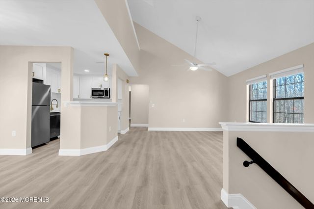 105 Larkspur Lane, Jackson, NJ 08527