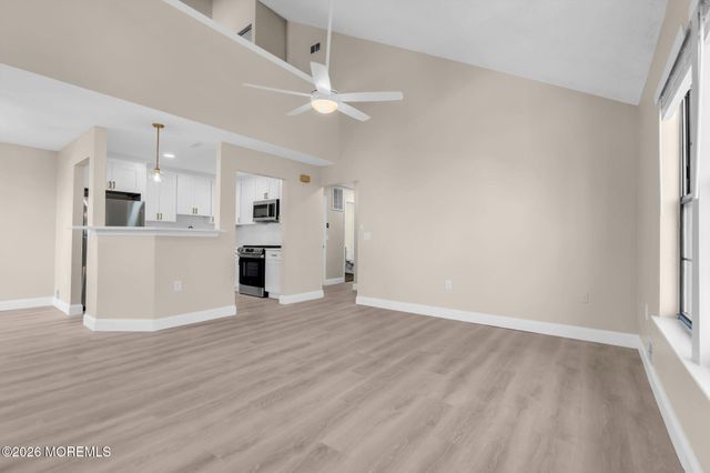 105 Larkspur Lane, Jackson, NJ 08527