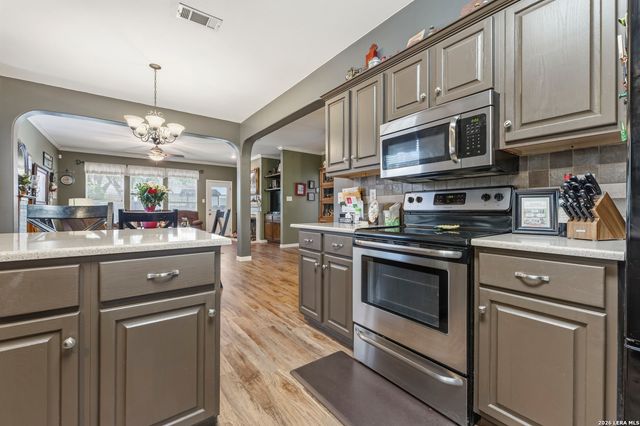 16911 Redland Downs, San Antonio, TX 78247