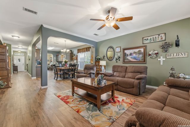 16911 Redland Downs, San Antonio, TX 78247