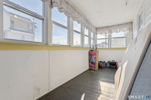 31 Grand Street, New London, CT 06320