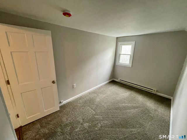 31 Grand Street, New London, CT 06320