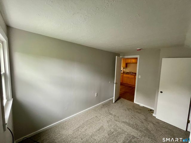 31 Grand Street, New London, CT 06320