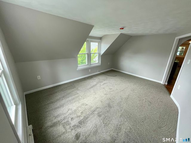 31 Grand Street, New London, CT 06320