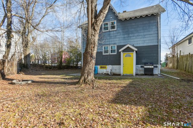 31 Grand Street, New London, CT 06320