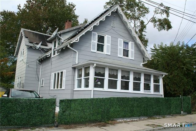 31 Grand Street, New London, CT 06320