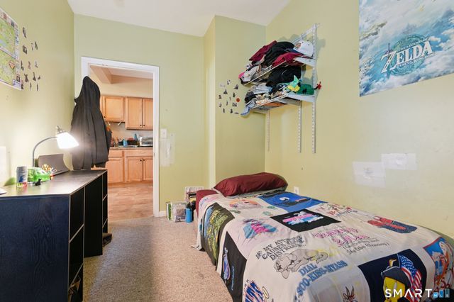 31 Grand Street, New London, CT 06320