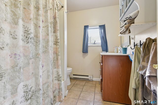 31 Grand Street, New London, CT 06320