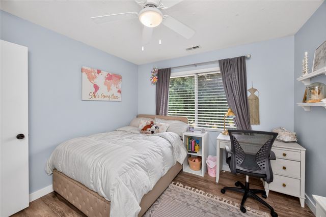 1633 92nd Place, West Des Moines, IA 50266