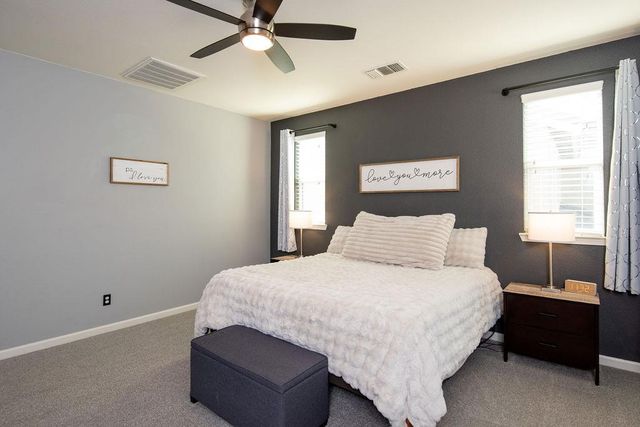 2228 Gallery Dr, Riverbank, CA 95367