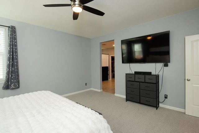 2228 Gallery Dr, Riverbank, CA 95367