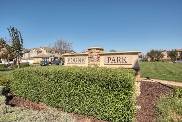 2228 Gallery Dr, Riverbank, CA 95367