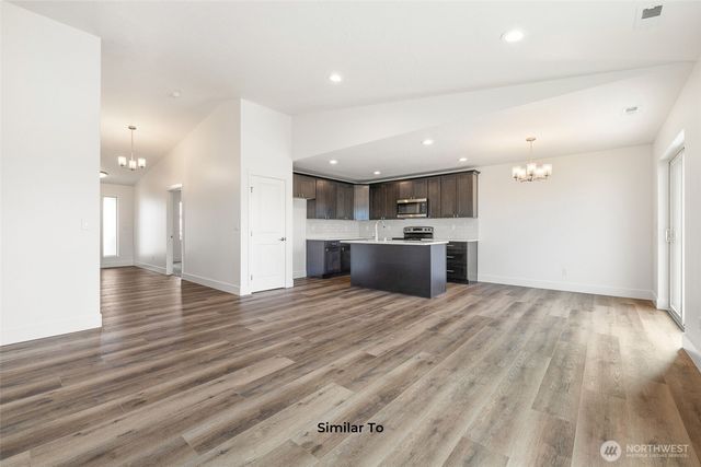 4251 W Sandy Court, Moses Lake, WA 98837