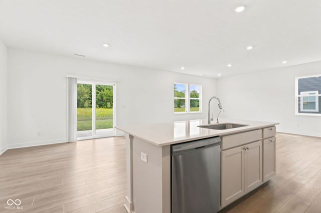 3425 sugar grove dr Drive, Whitestown, IN 46075