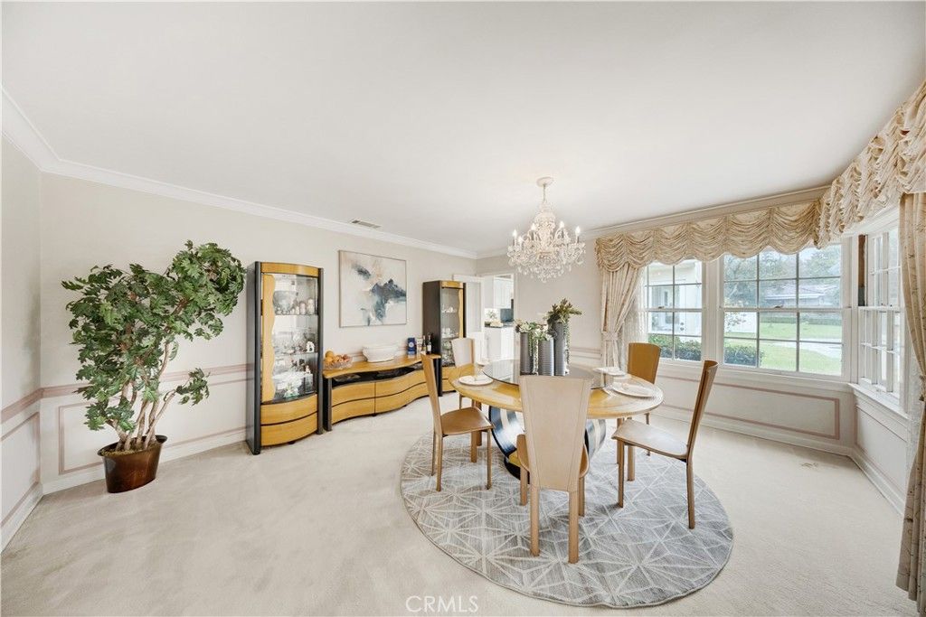 Image 13 of property listing at 2835 Devonport, San Marino, CA 91108