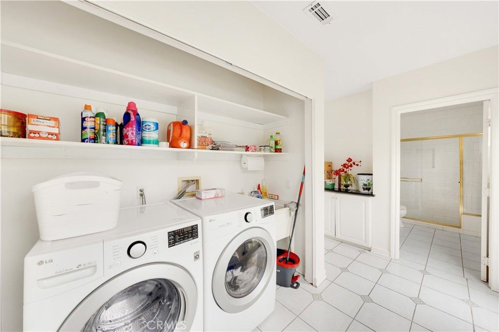Image 24 of property listing at 2835 Devonport, San Marino, CA 91108