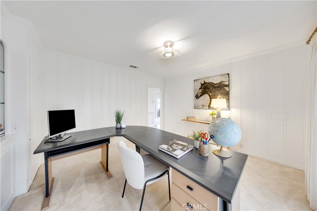 Image 29 of property listing at 2835 Devonport, San Marino, CA 91108