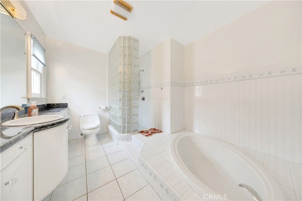 Image 33 of property listing at 2835 Devonport, San Marino, CA 91108