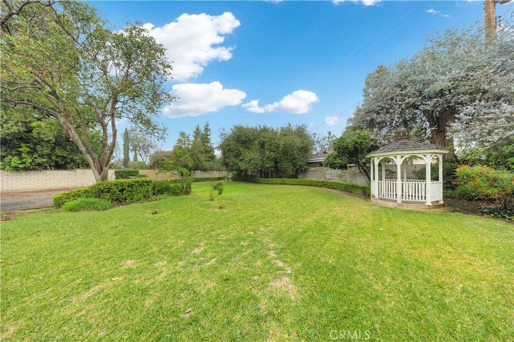 Image 45 of property listing at 2835 Devonport, San Marino, CA 91108