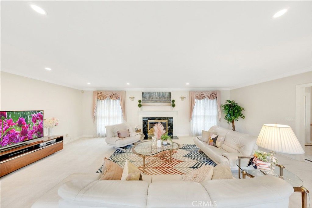 Image 7 of property listing at 2835 Devonport, San Marino, CA 91108