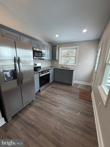 41 W RELIANCE RD, Telford, PA 18969