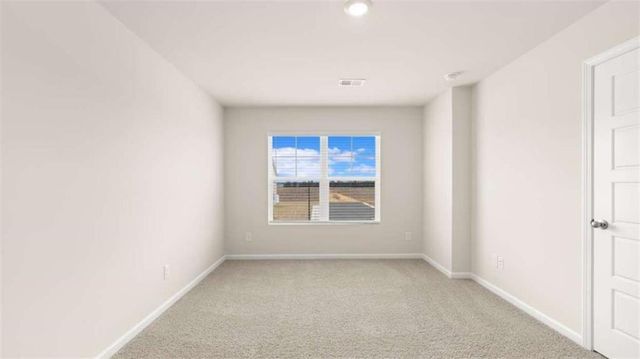 212 Kenmore Circle, Perry, GA 31069