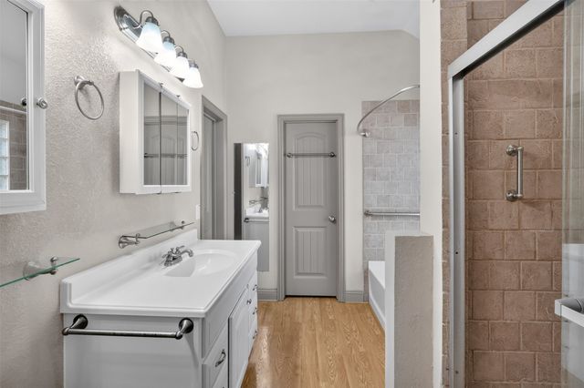 204 Saxon Street, Waxahachie, TX 75165