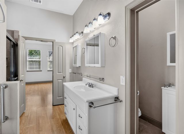 204 Saxon Street, Waxahachie, TX 75165