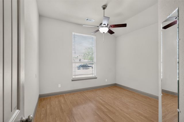 204 Saxon Street, Waxahachie, TX 75165
