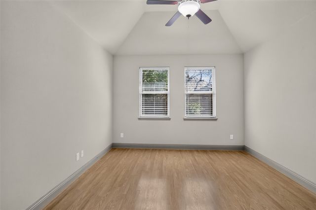 204 Saxon Street, Waxahachie, TX 75165