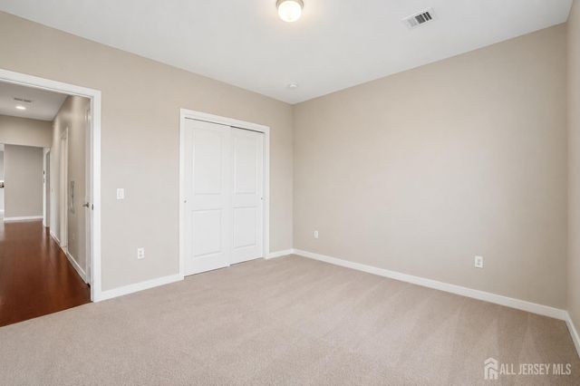 347 Pond Lane, Piscataway, NJ 08854
