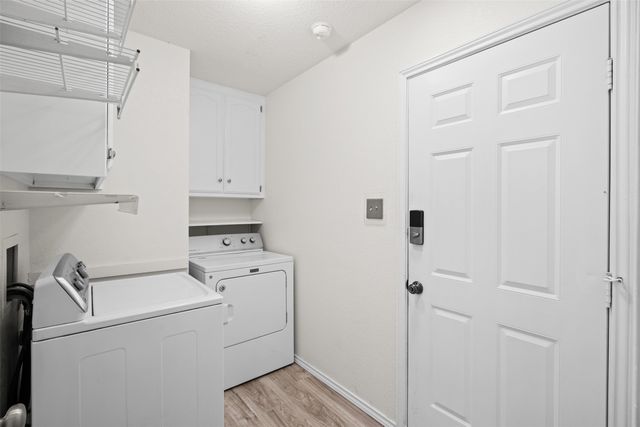 1409 Circle Lane, Bedford, TX 76022