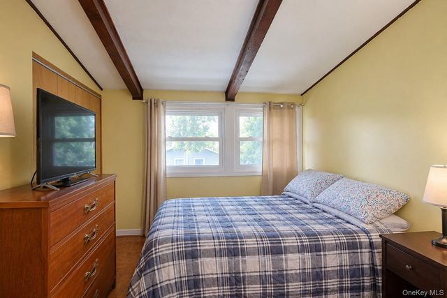 11 Laurie Lane, Newburgh, NY 12550