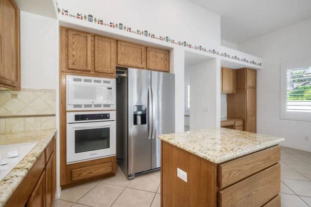 3106 Corte Nina, Carlsbad, CA 92009