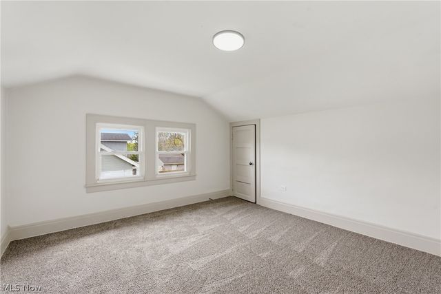 3856 W 162nd Street, Cleveland, OH 44111