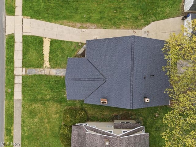 3856 W 162nd Street, Cleveland, OH 44111