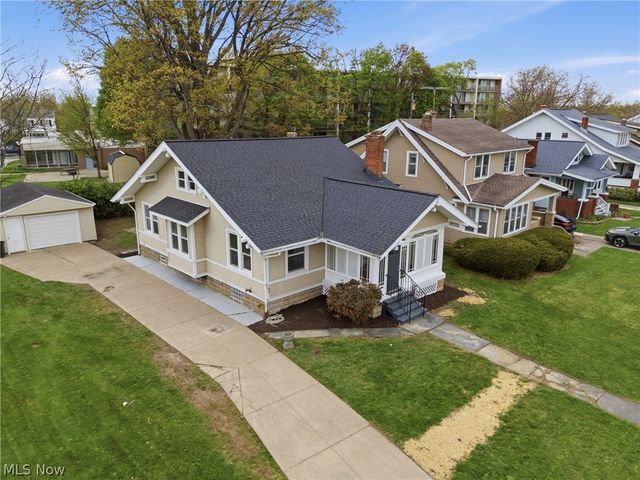 3856 W 162nd Street, Cleveland, OH 44111