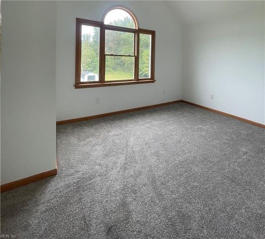 26044 Meherrin RD, Capron, VA 23829