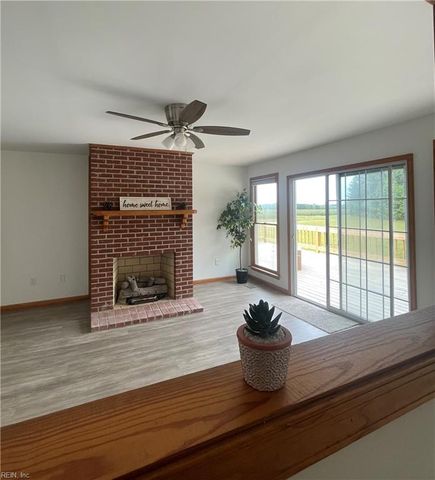 26044 Meherrin RD, Capron, VA 23829